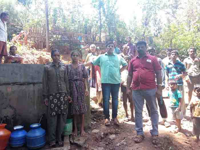 ಕೊಪ್ಪ: ಚುನಾವಣಾ ಬಹಿಷ್ಕಾರದ ಎಚ್ಚರಿಕೆ; ಬರಕನಕಟ್ಟೆ ಗ್ರಾಮಕ್ಕೆ ಭೇಟಿ ನೀಡಿ ಸಮಸ್ಯೆ ಆಲಿಸಿದ ಅಧಿಕಾರಿಗಳು